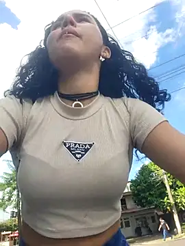  TOMOE online show from October 25, 7:52 pm