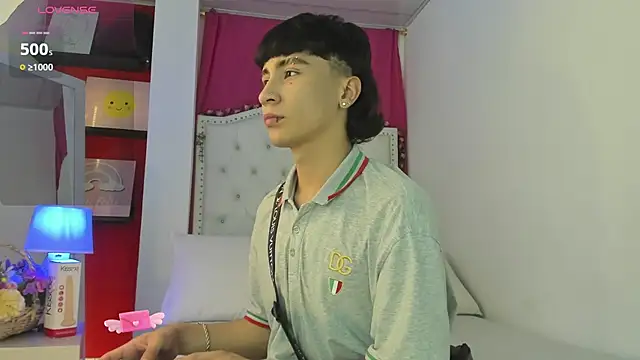 XaanderGrey online show from November 21, 7:45 pm