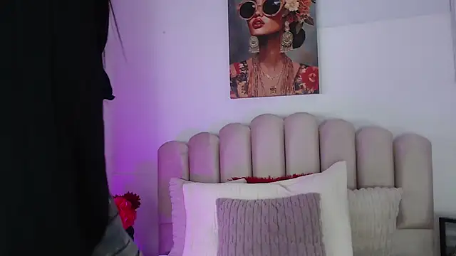 isa bigassx online show from October 19, 4:57 am