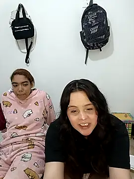 Snapshot of nucitaa-14 chatting on October 19, 4:35 am nucitaa-14 online show from October 19, 4:35 am