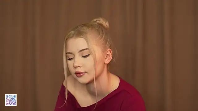 AshleyNikoo online show from November 22, 4:28 pm