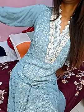 Nencycute1 online show from September 29, 5:56 am