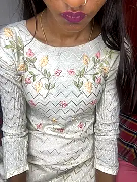 Nencycute1 online show from November 2, 6:16 am