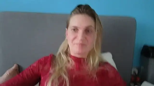 linterditehot online show from November 1, 1:24 pm