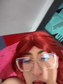 Snapshot of NICOLLE__12 chatting on October 19, 9:37 pm NICOLLE 12 online show from October 19, 9:37 pm