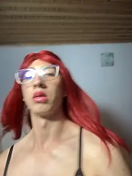 Snapshot of NICOLLE__12 chatting on November 5, 1:11 pm NICOLLE 12 online show from November 5, 1:11 pm