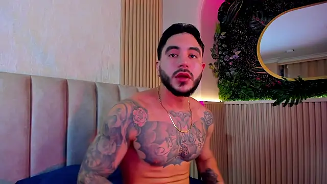 Snapshot of Dante_Dimarco chatting on October 3, 11:24 pm Dante Dimarco online show from October 3, 11:24 pm