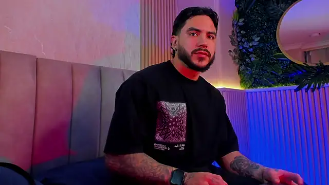 Snapshot of Dante_Dimarco chatting on November 7, 2:00 am Dante Dimarco online show from November 7, 2:00 am