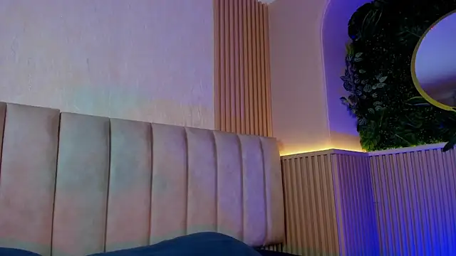 Snapshot of Dante_Dimarco chatting on November 7, 11:38 pm Dante Dimarco online show from November 7, 11:38 pm