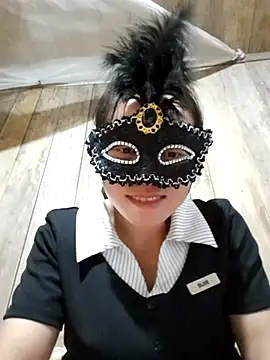 Tuyet xx online show from October 2, 6:31 am