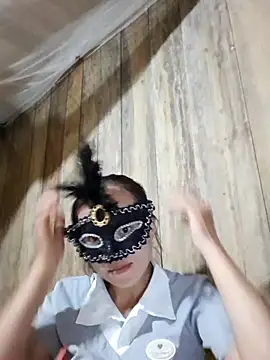 Tuyet xx online show from October 10, 1:43 pm