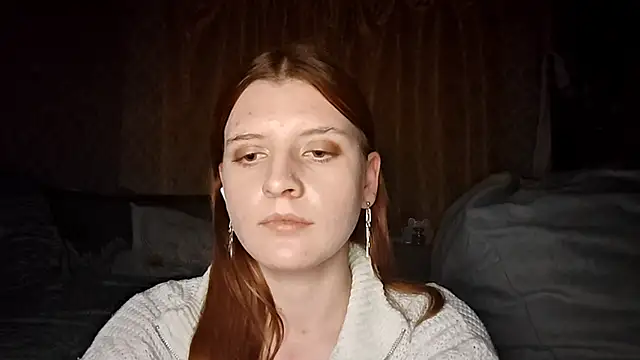 LynteriLain online show from October 22, 8:41 pm