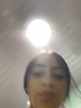 Snapshot of miluwatson chatting on November 5, 8:09 pm miluwatson online show from November 5, 8:09 pm