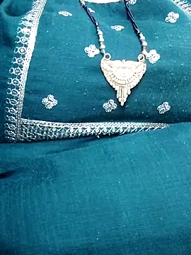 Hot  bhabhi 99 online show from November 17, 5:57 am