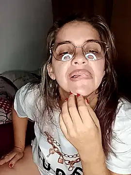 AdiniTA  Hot online show from October 4, 5:05 am