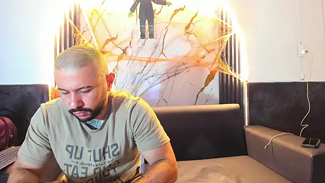 isaac franko online show from October 26, 9:31 pm