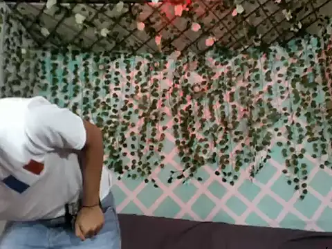 Snapshot of nexusboyhot chatting on October 11, 9:02 pm nexusboyhot online show from October 11, 9:02 pm