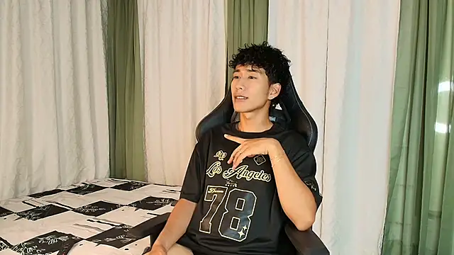 Mike Duff online show from December 19, 4:52 am