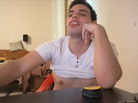 Snapshot of _Djonson_ chatting on September 30, 5:12 am Djonson online show from September 30, 5:12 am