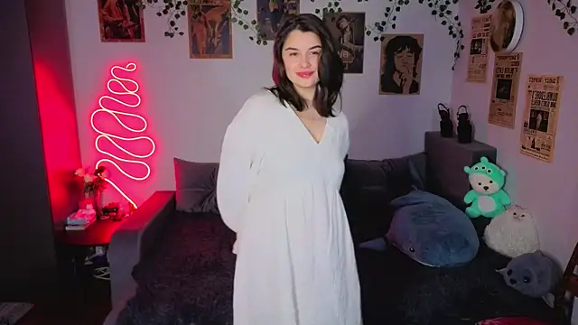 kira kick online show from October 23, 5:23 pm