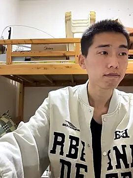 JdhdSjdj online show from November 30, 11:58 am