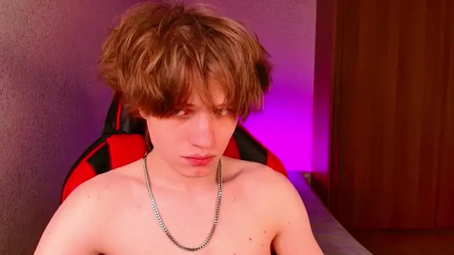 jeffreyue online show from October 25, 5:30 pm