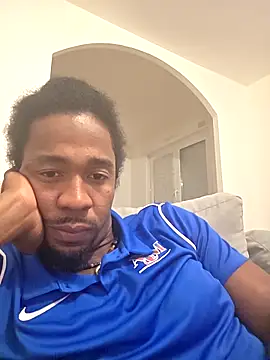 cracha online show from October 24, 12:08 am