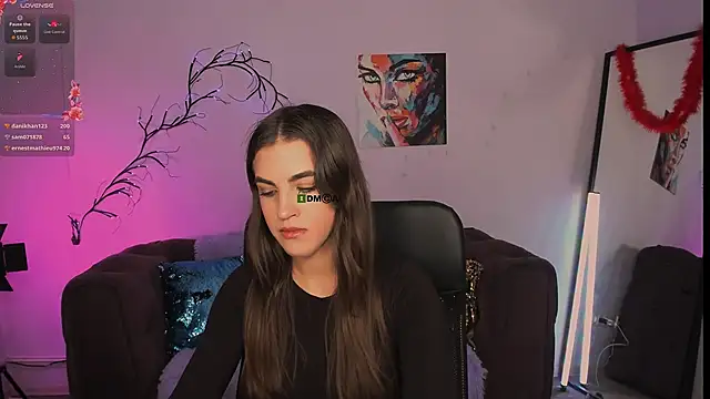 lina fox12 online show from November 12, 1:22 pm