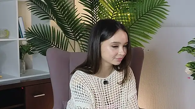 MaricaKerst online show from October 16, 1:23 pm