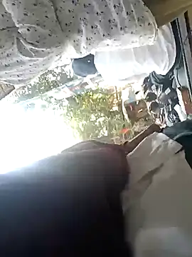 puneriboy32 online show from November 18, 6:29 am