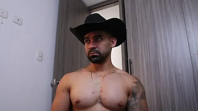 SOY MIKE online show from November 26, 1:01 pm