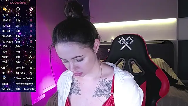 AlmaryKim online show from December 17, 6:53 pm