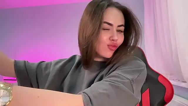 AlmaryKim online show from February 18, 10:03 pm