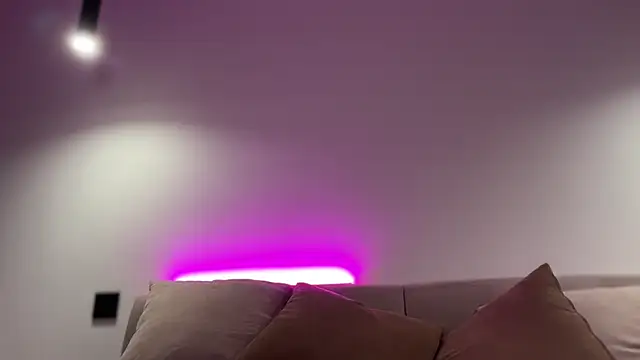 AlmaryKim online show from September 21, 9:16 pm