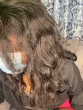 SukiyamaAsia online show from October 2, 7:32 pm