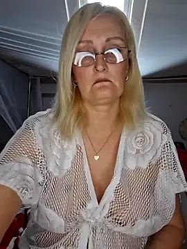 Jenny Blum online show from October 15, 8:58 am