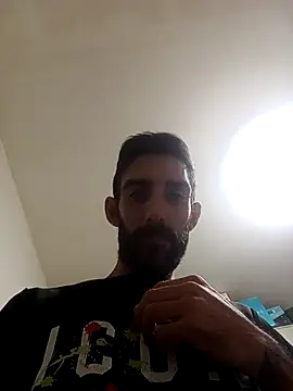 Snapshot of Cristian863 chatting on October 1, 8:09 am Cristian863 online show from October 1, 8:09 am