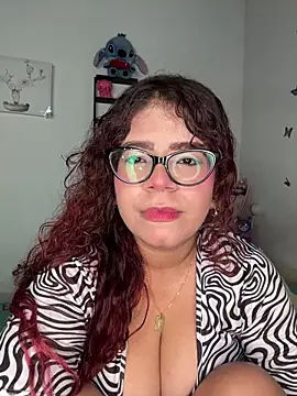 Snapshot of Solaangel_ chatting on October 1, 4:40 am Solaangel online show from October 1, 4:40 am