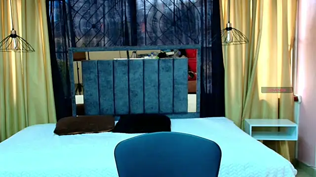 scarlet milf  online show from October 20, 7:36 pm