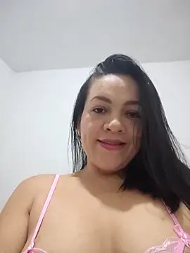 LindaSalo33 online show from October 3, 3:14 am