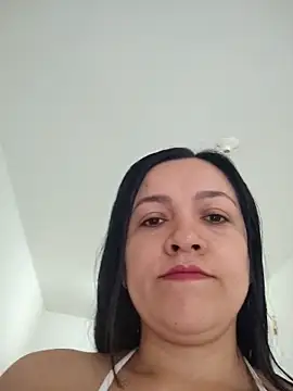 LindaSalo33 online show from November 9, 2:26 pm