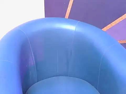 shiny-krisha online show from November 10, 4:33 am