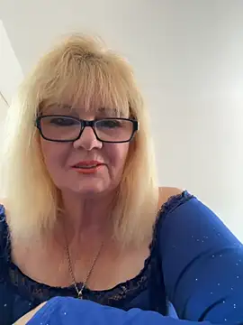 BoloshkaBlonda online show from October 7, 10:34 am