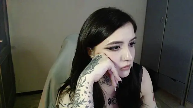 Snapshot of Rin_andersonn chatting on October 29, 3:20 am Rin andersonn online show from October 29, 3:20 am