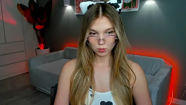 linakorvin online show from November 23, 1:11 pm