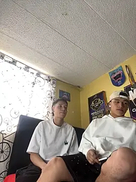 lyan t2 online show from October 2, 7:21 pm