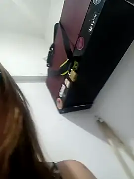 Jade 1-9 online show from October 15, 7:25 pm