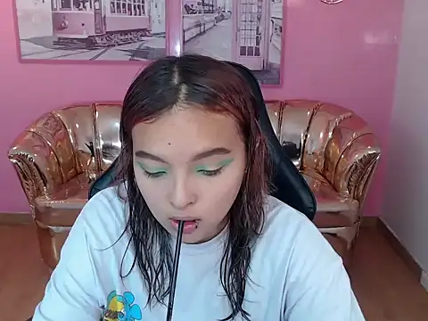 Snapshot of mia_foster_t chatting on October 11, 12:47 pm mia foster t online show from October 11, 12:47 pm