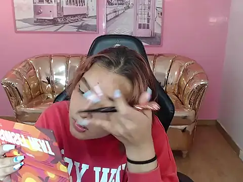 Snapshot of mia_foster_t chatting on October 16, 1:01 pm mia foster t online show from October 16, 1:01 pm