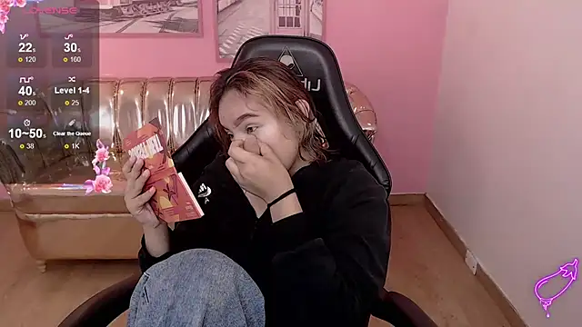 Snapshot of mia_foster_t chatting on November 8, 12:49 pm mia foster t online show from November 8, 12:49 pm